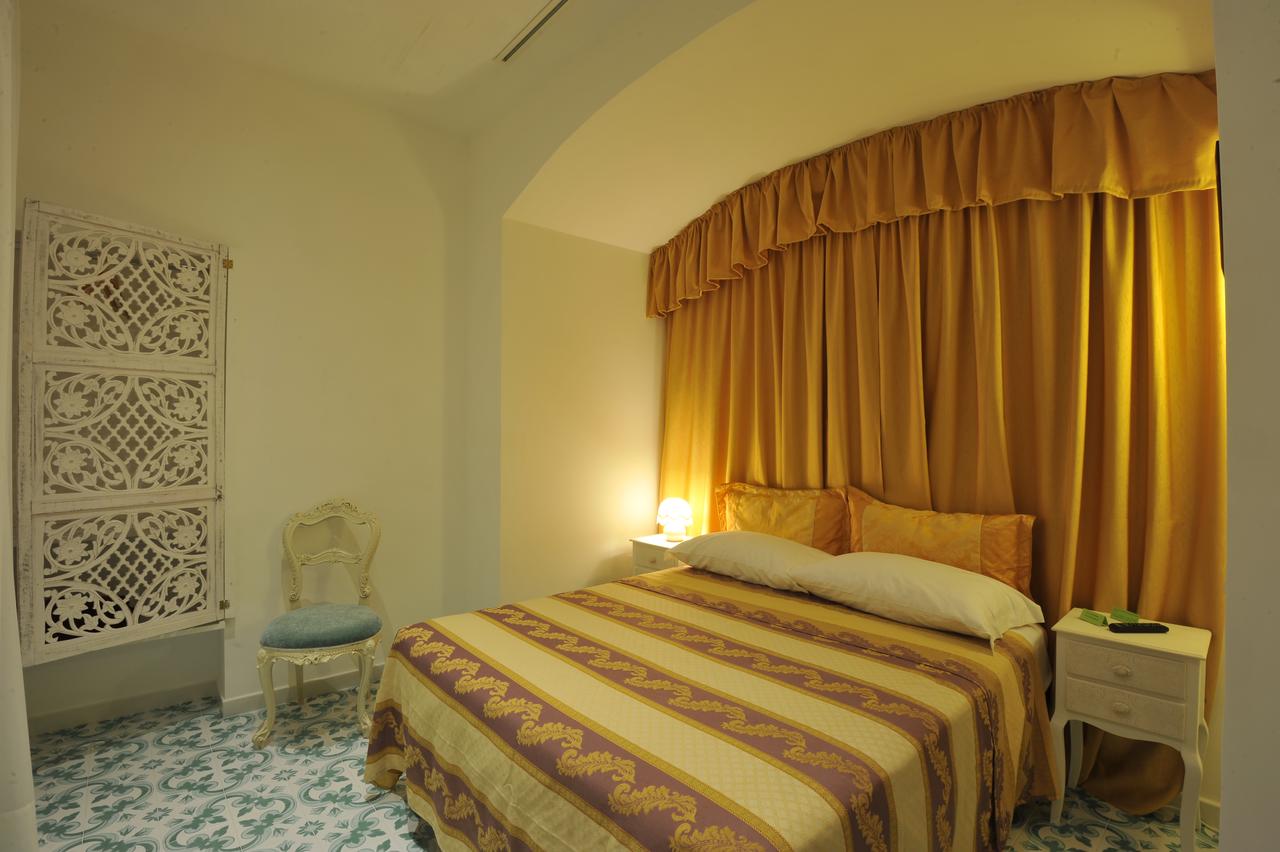 Suite Splendore of the Surriento Suites bed and breakfast in Sorrento