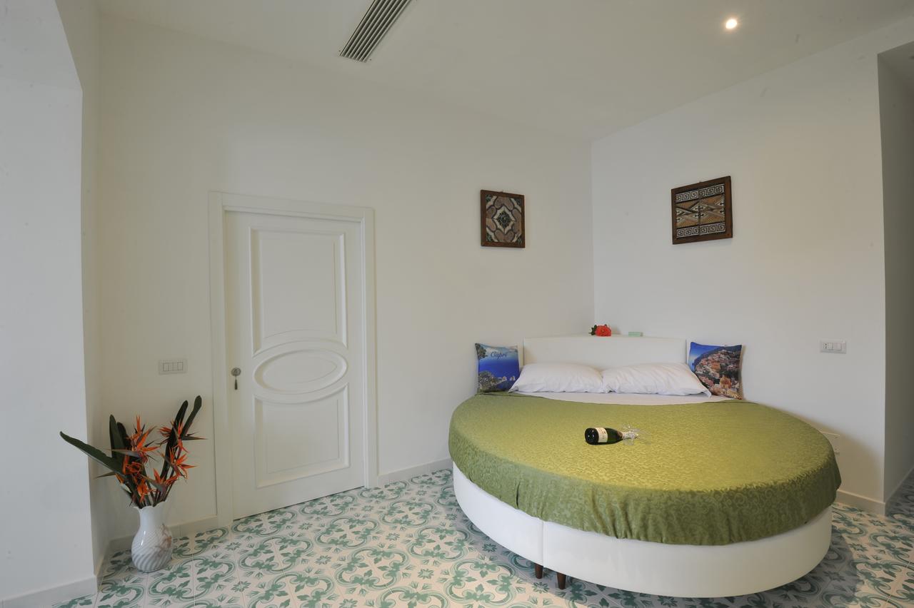 Suite Splendore of the Surriento Suites bed and breakfast in Sorrento